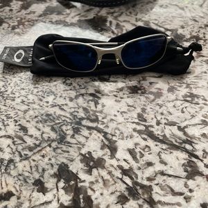 Oakley sunglasses